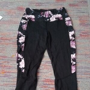 Skechers Black and Purple Floral Leggings